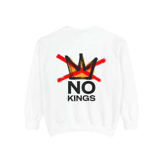 "No Kings" Sweatshirt — Warm, Powerful, and 100% American Energy
